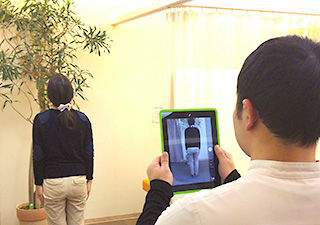 写真検査中の写真